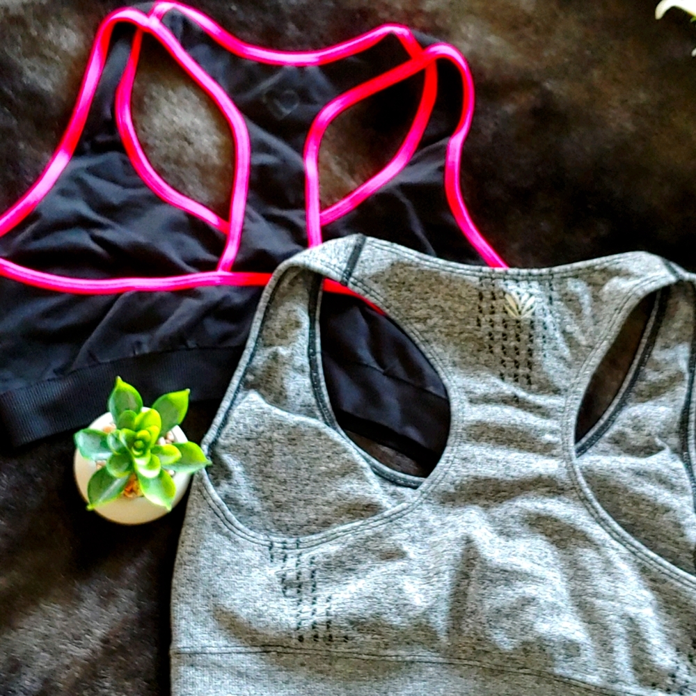👙$15 Small Bra Bundle👙 - Picture 6 of 7